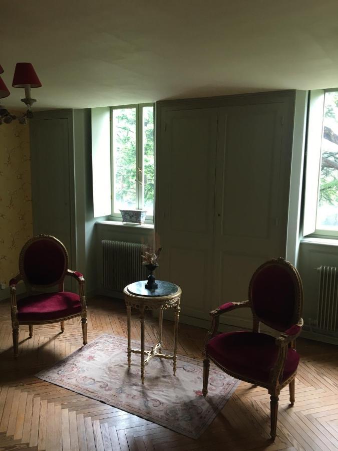 Chateau Du Mont Perreux Saint-Martin-du-Vivier Rum bild